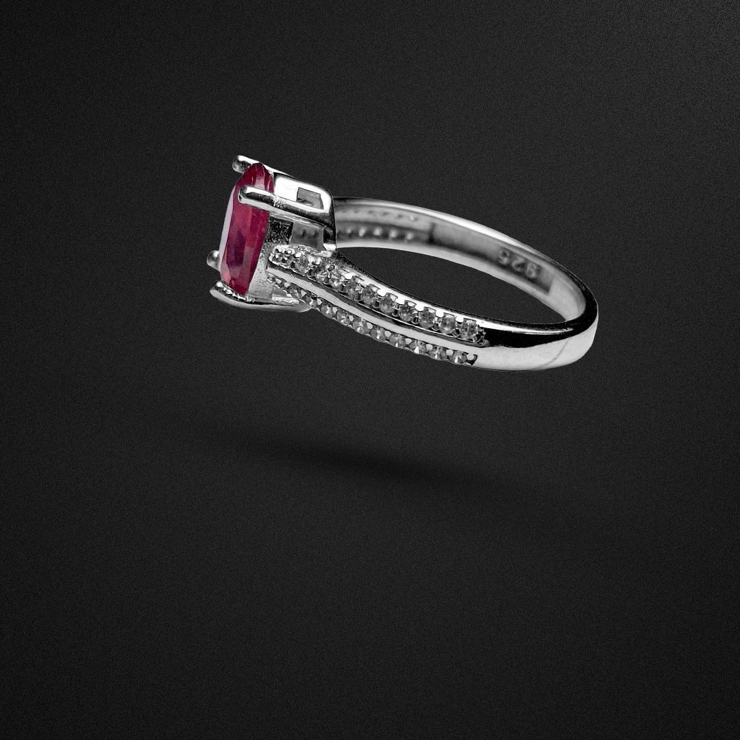 انگشتر نقره زنانه یاقوت سرخ آفریقایی مینیمال