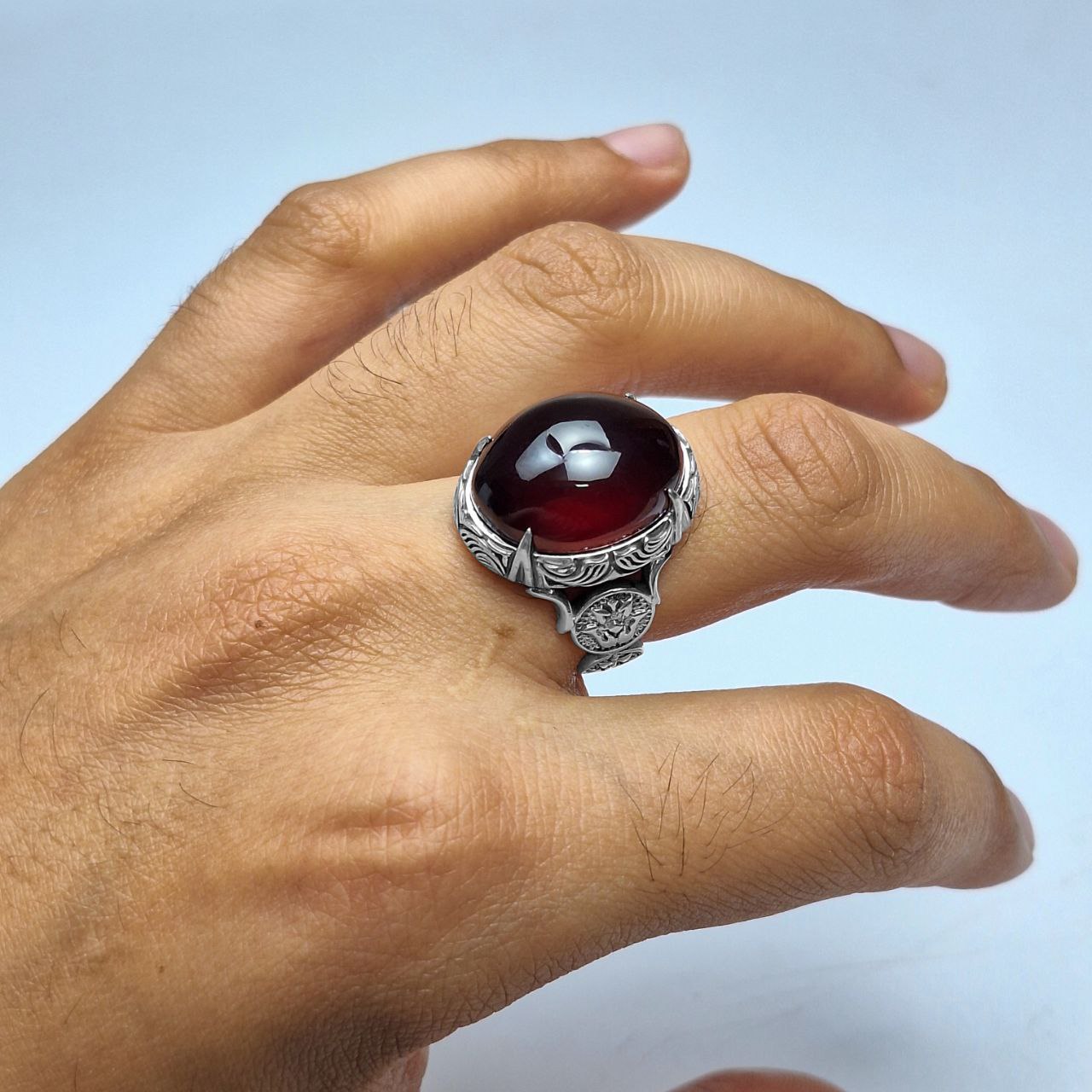 انگشتر نقره مردانه گارنت تراش دامله