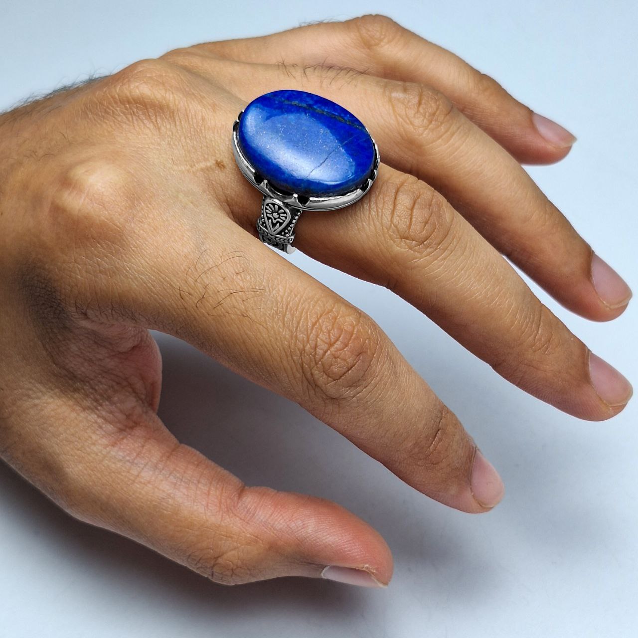 انگشتر نقره مردانه لاجورد مدل طبیعی