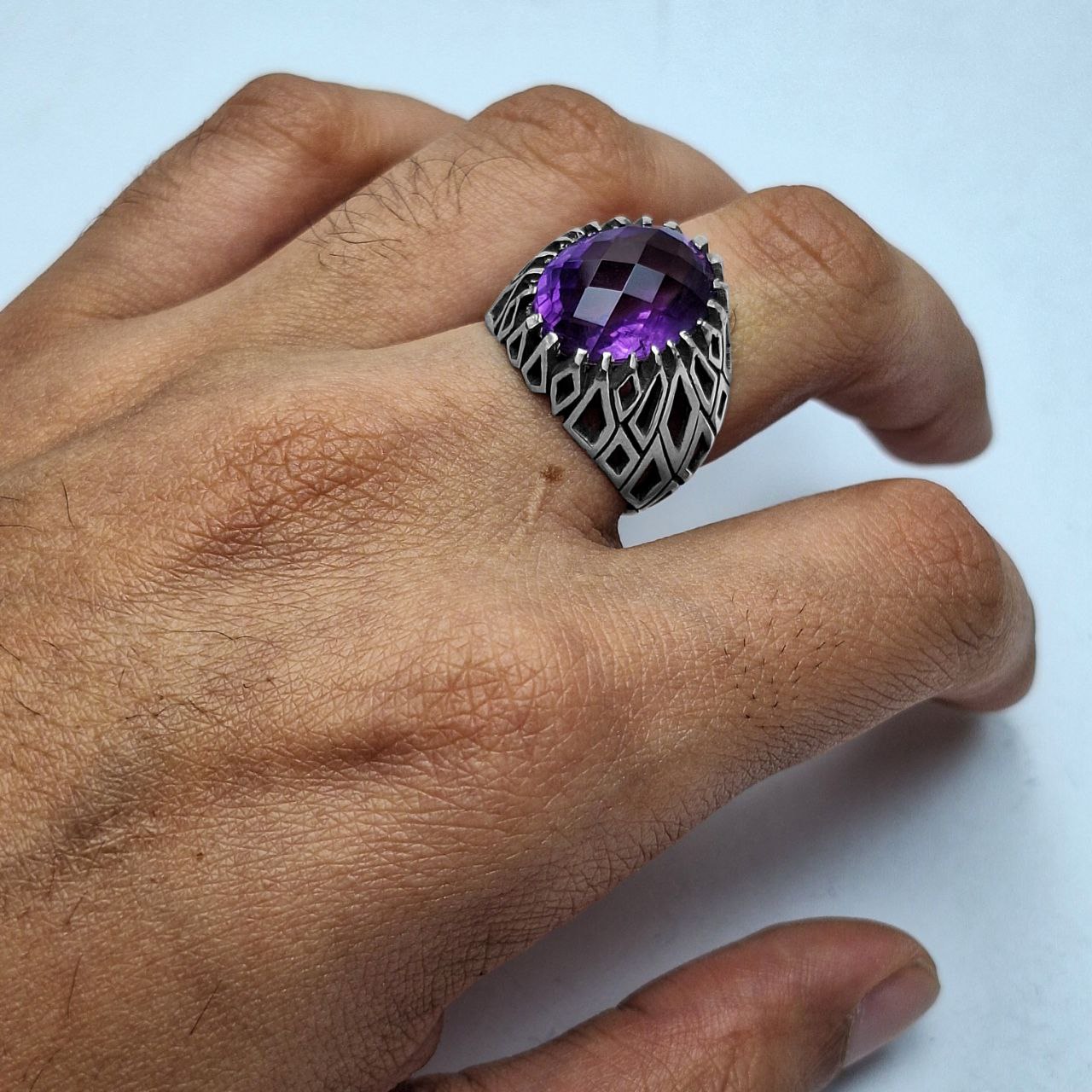 انگشتر نقره مردانه آمیتیست فنسی‌کات رکاب شبکه لوزی