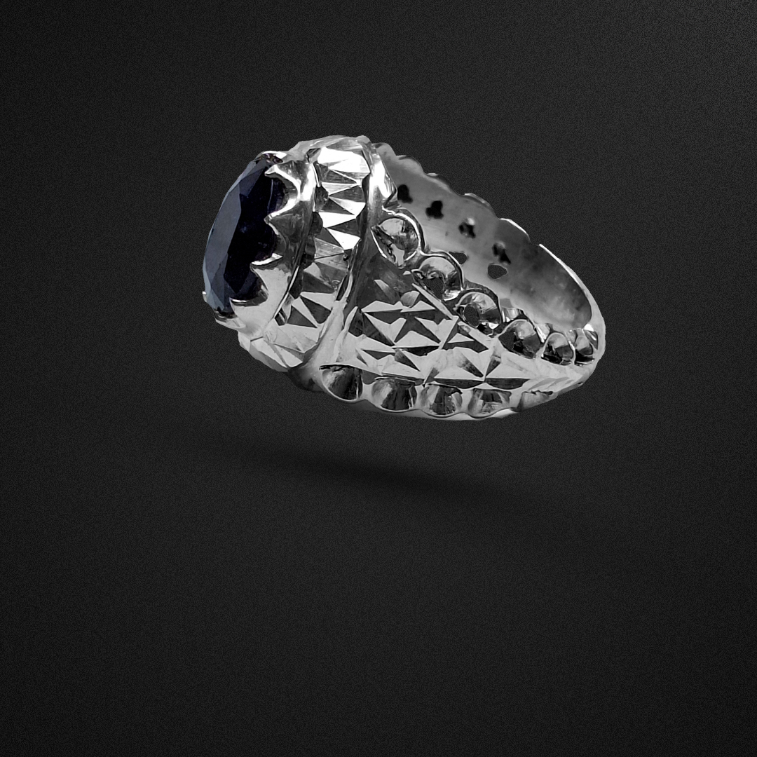 انگشتر نقره مردانه یاقوت کبود آفریقایی رکاب آینه کاری