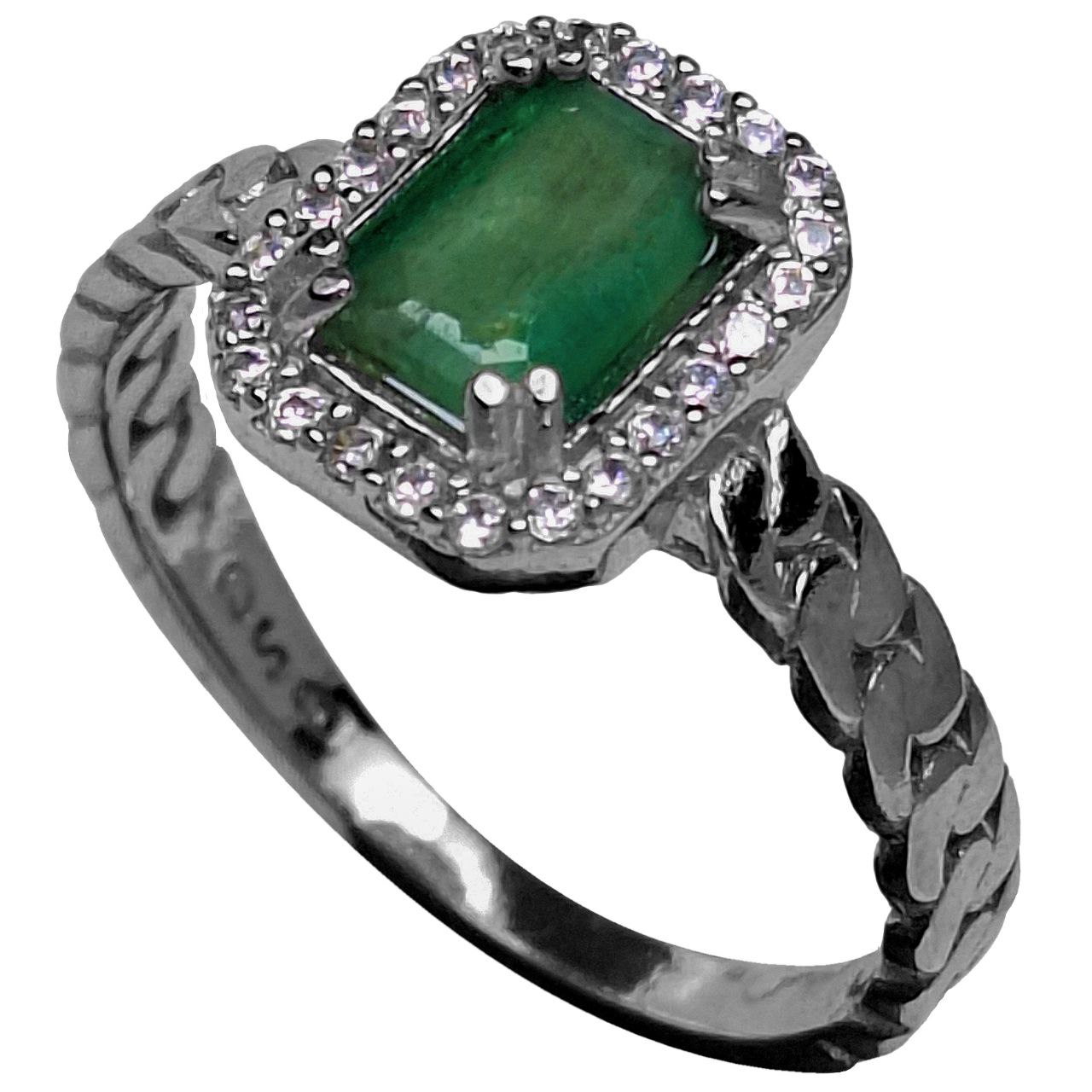 انگشتر نقره زنانه زمرد زامبیا تراش مستطیل