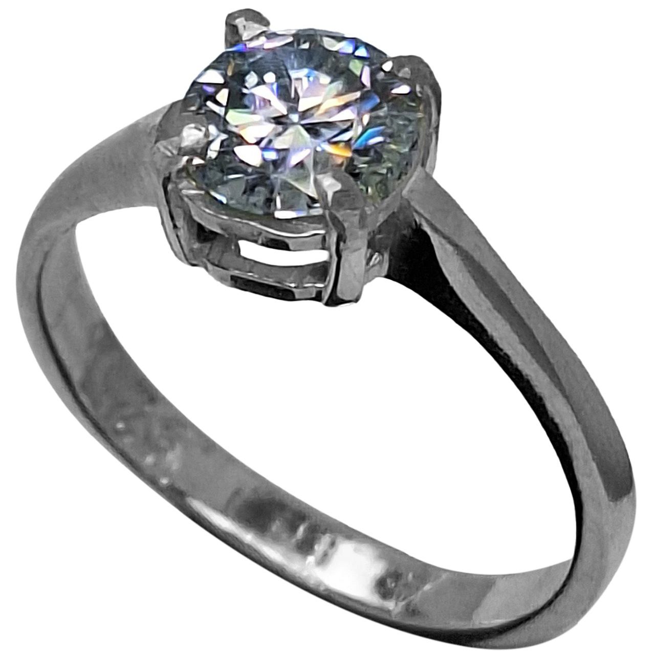 انگشتر نقره زنانه الماس روسی موزانایت مینیمال