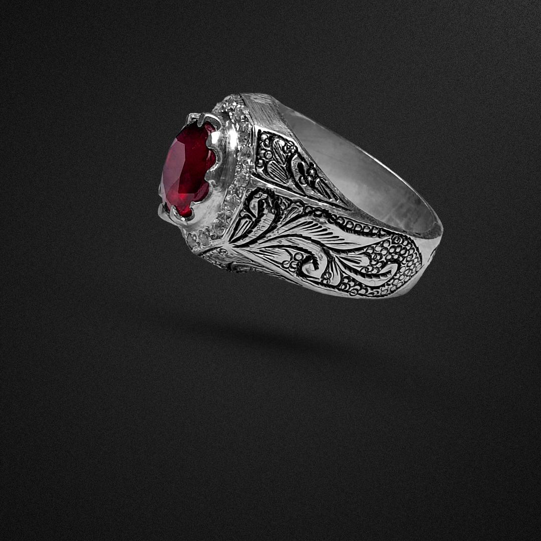 انگشتر نقره مردانه یاقوت آفریقایی رکاب قلمزنی و مخراجکاری
