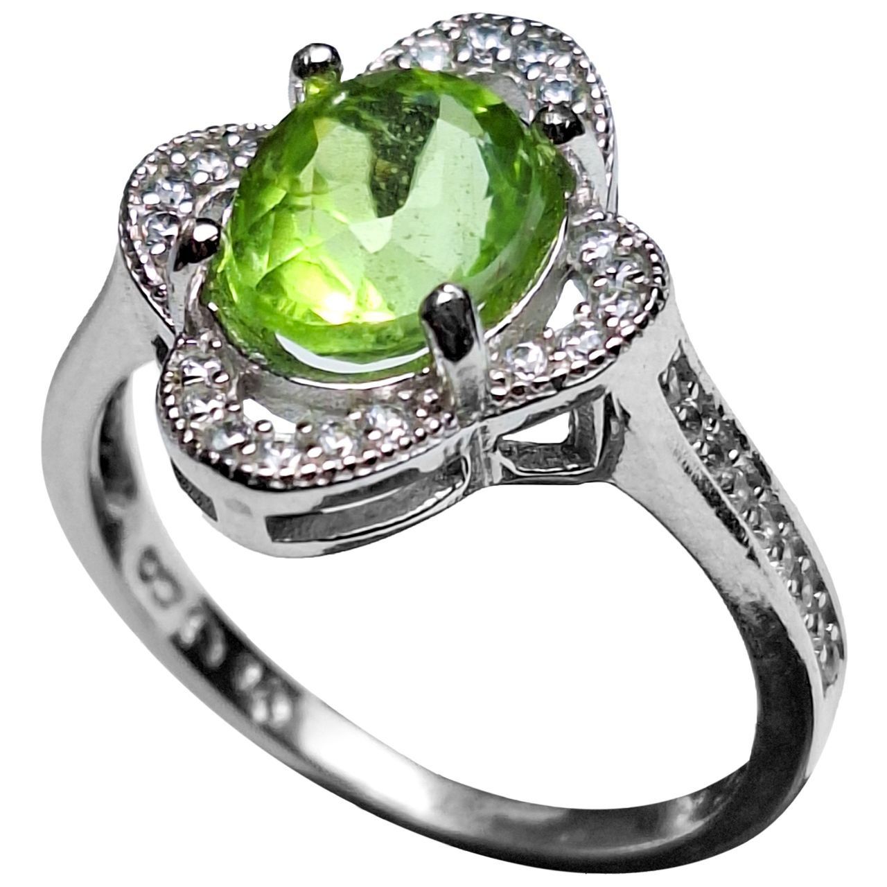 انگشتر نقره زنانه زبرجد آفریقایی گل چهار برگ